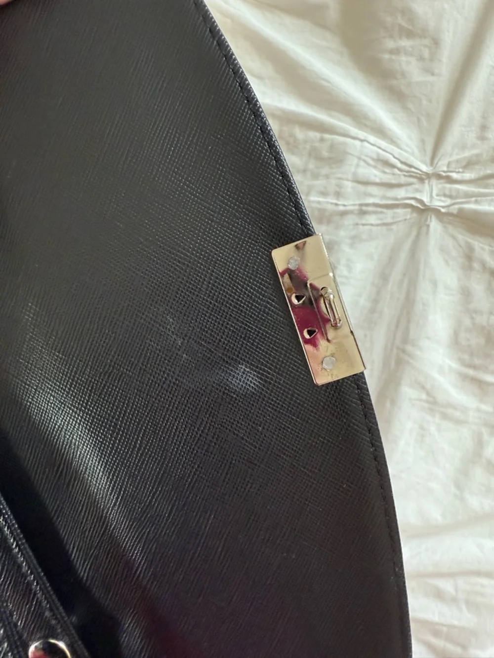 Yves Saint Laurent clutch - Picture 12 of 17